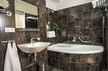 Bathroom in a one bedroom apartment type 2 in Residence Rybna